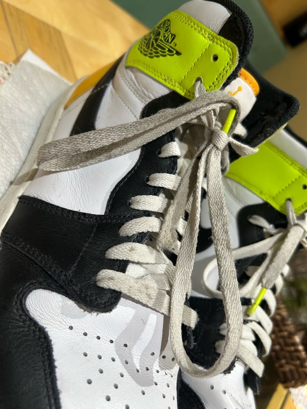 Nike Air Jordan 1 High Golf Volt University Gold Men’s Size 11 - Picture 4 of 11